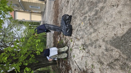 Čistilna akcija SŠ Ravne (1)